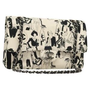 Chanel Matelasse 25 Double Flap Chain Bag